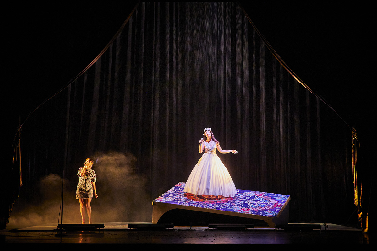 ivres-ambre-kahan-theatre-des-celestins-anne-sophie-grac.jpg